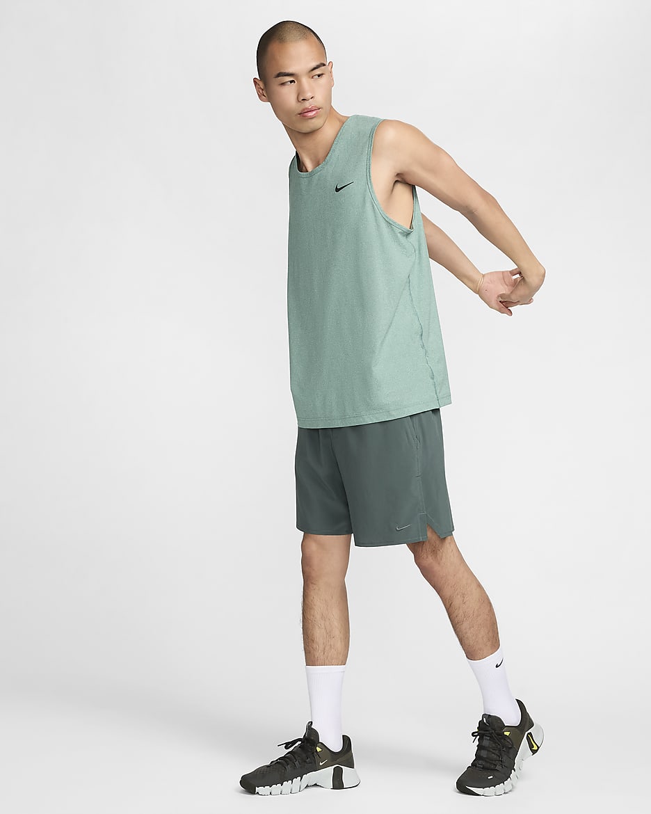 NIKE公式】ナイキ Dri-FIT ハイバース スリーブレス フィットネスタンクトップ.オンラインストア (通販サイト)